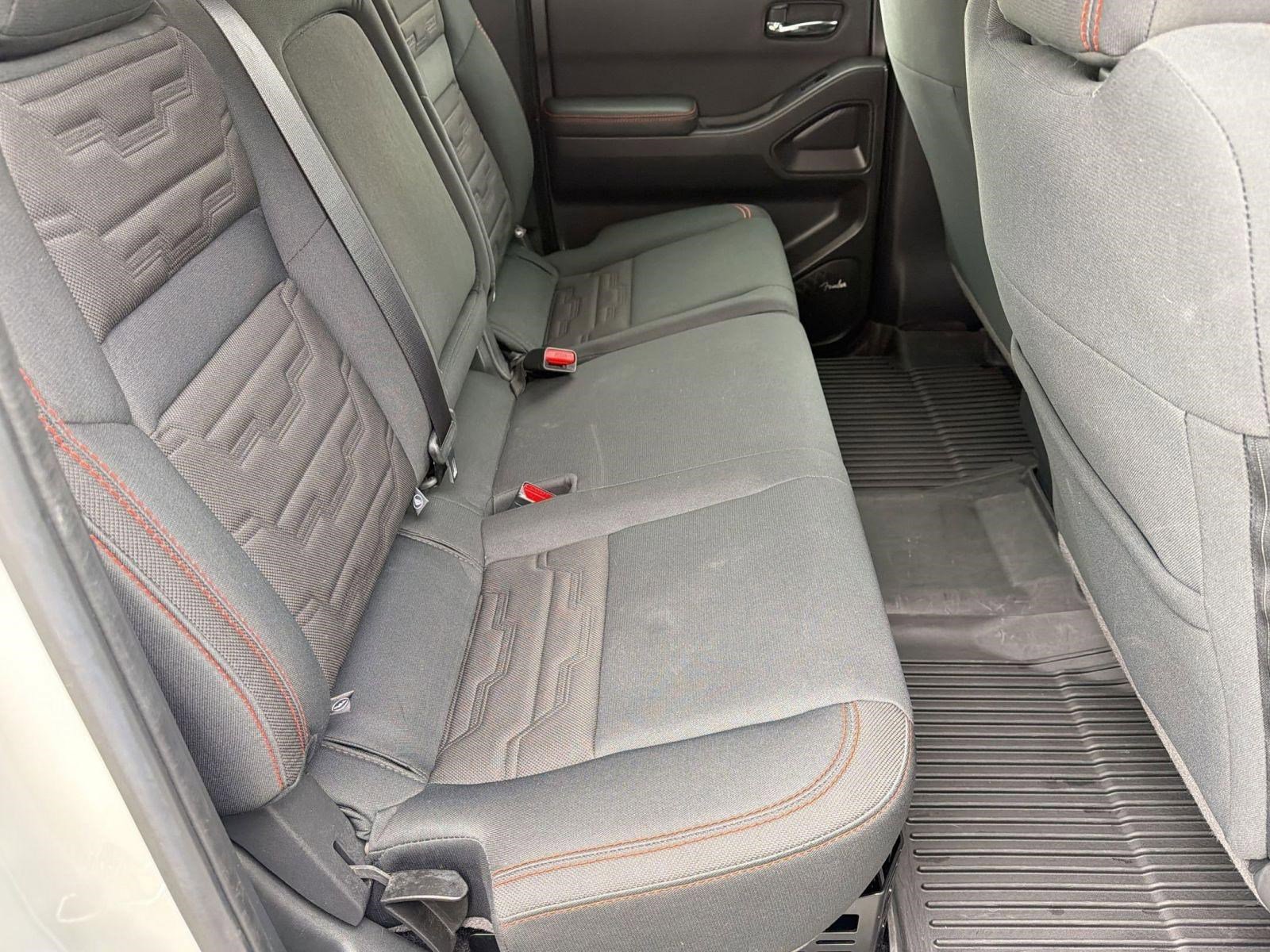 Used 2024 Nissan Frontier PRO-4X w/ Pro Convenience Package image 30