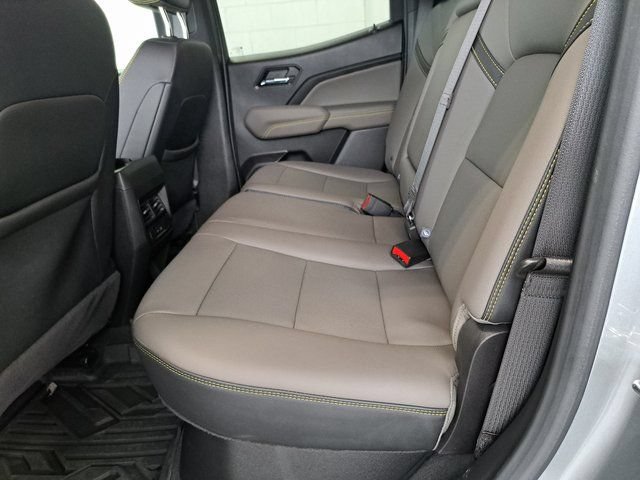 Used 2024 Chevrolet Colorado ZR2 w/ ZR2 Convenience Package III AWD/4WD image 28