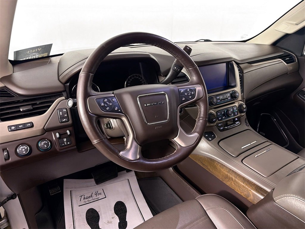 Used 2018 GMC Yukon XL Denali image 9
