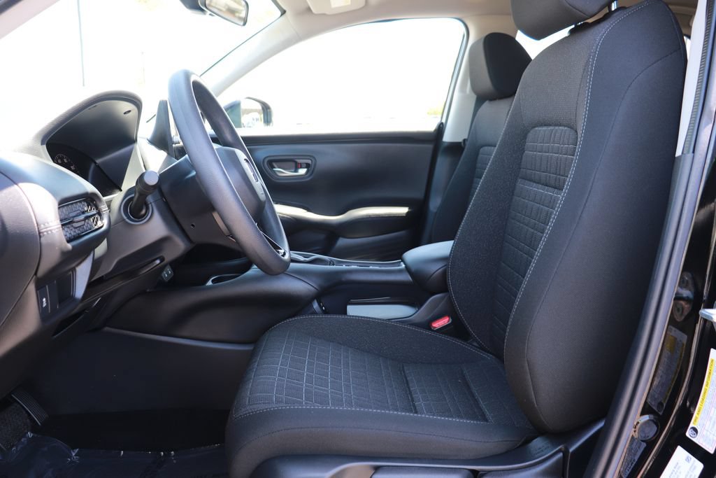 Certified 2026 Honda HR-V LX image 10