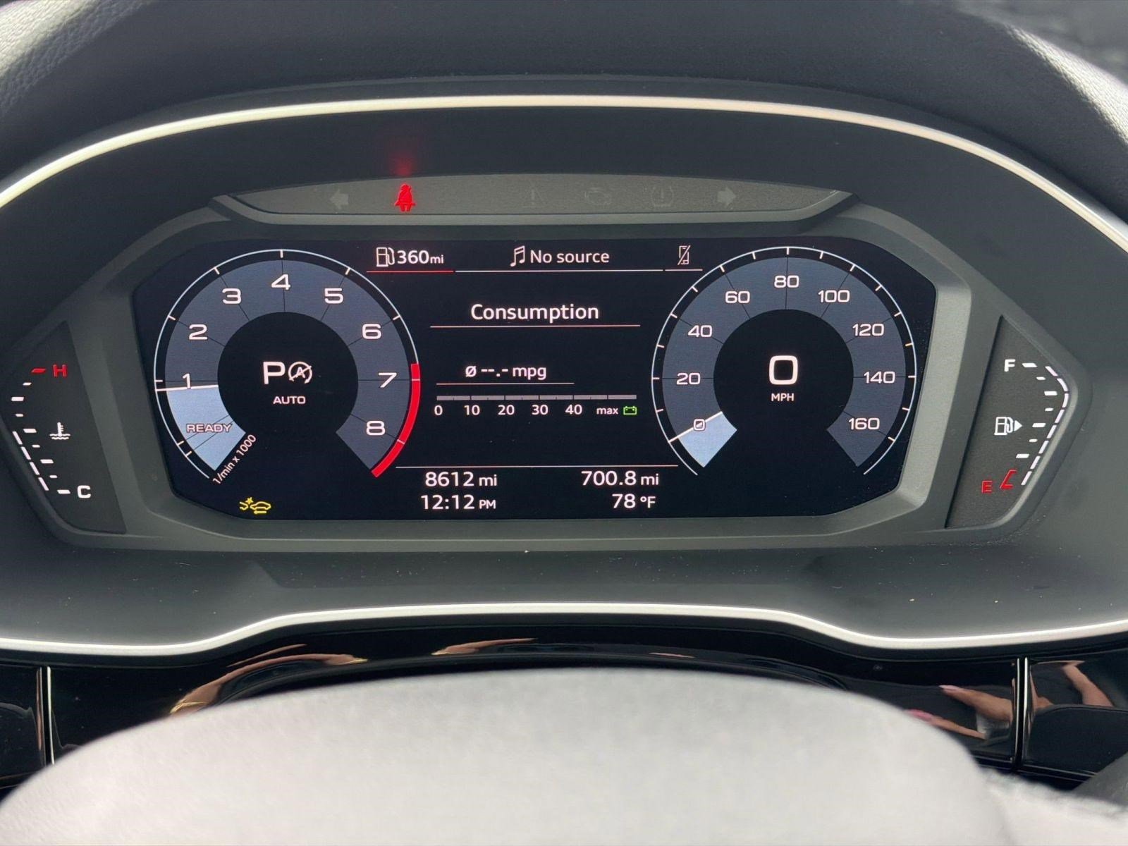 Certified 2025 Audi Q3 2.0T Premium w/ Convenience Package AWD/4WD image 18