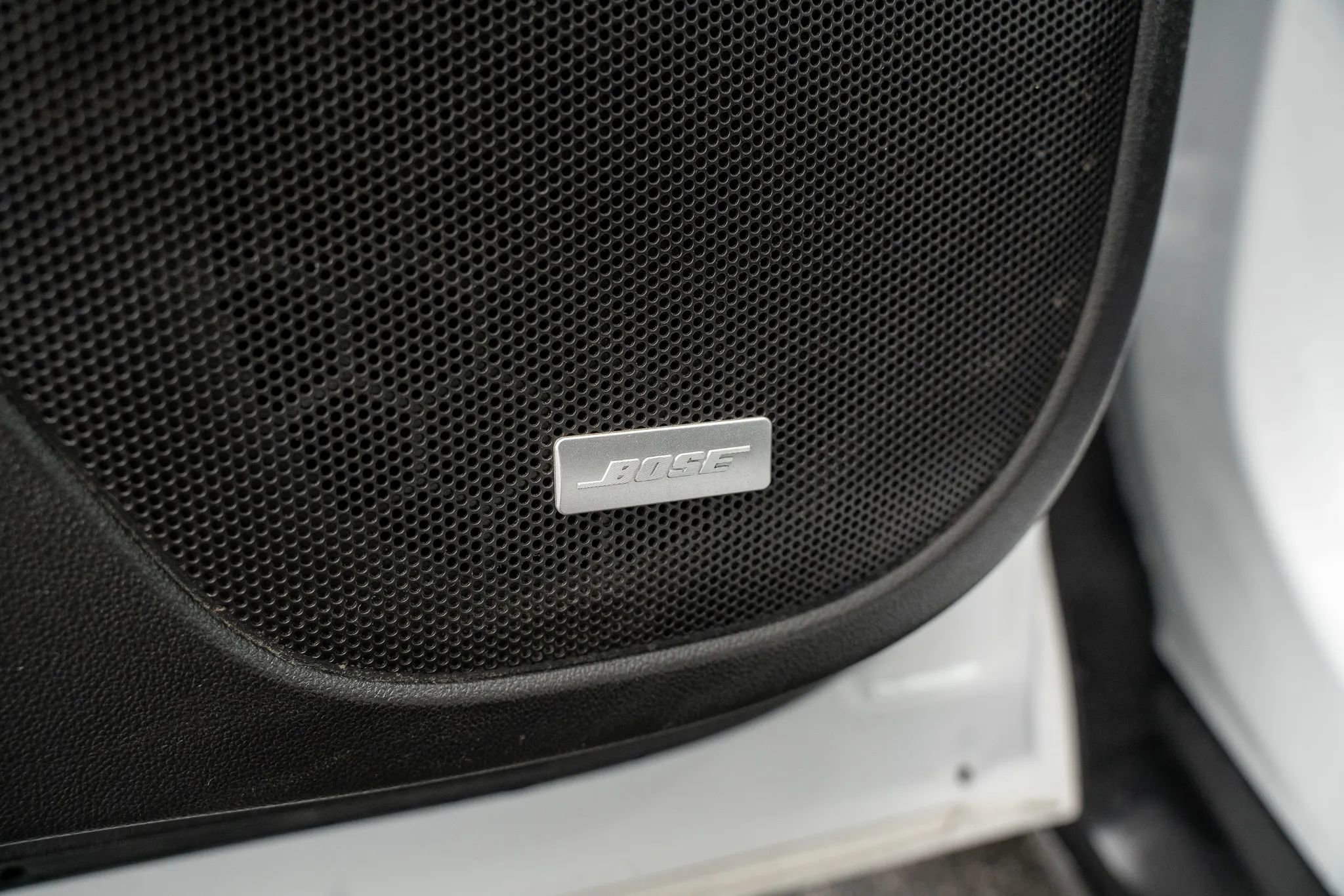 Used 2022 GMC Acadia SLT w/ LPO, Floor Liner Package image 18