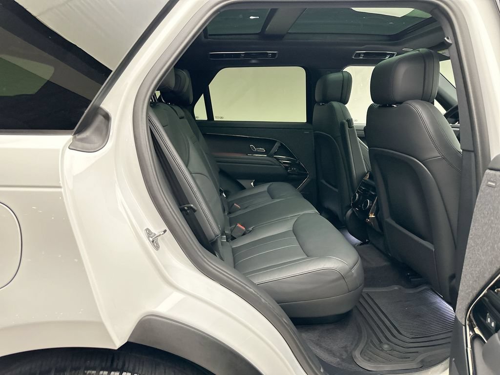Certified 2024 Land Rover Range Rover Sport SE AWD/4WD image 19