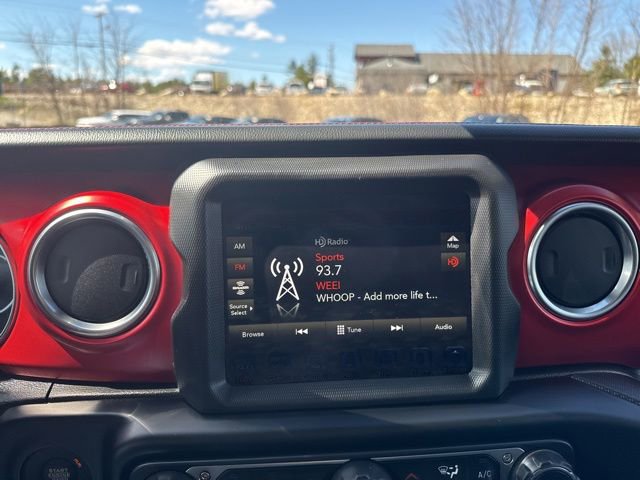 Used 2022 Jeep Gladiator Rubicon w/ LED Lighting Group AWD/4WD image 24