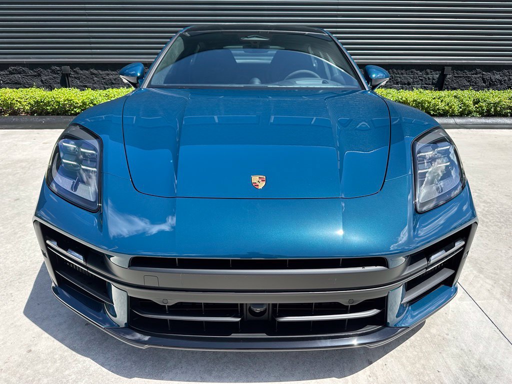 Used 2026 Porsche Panamera GTS AWD/4WD image 8