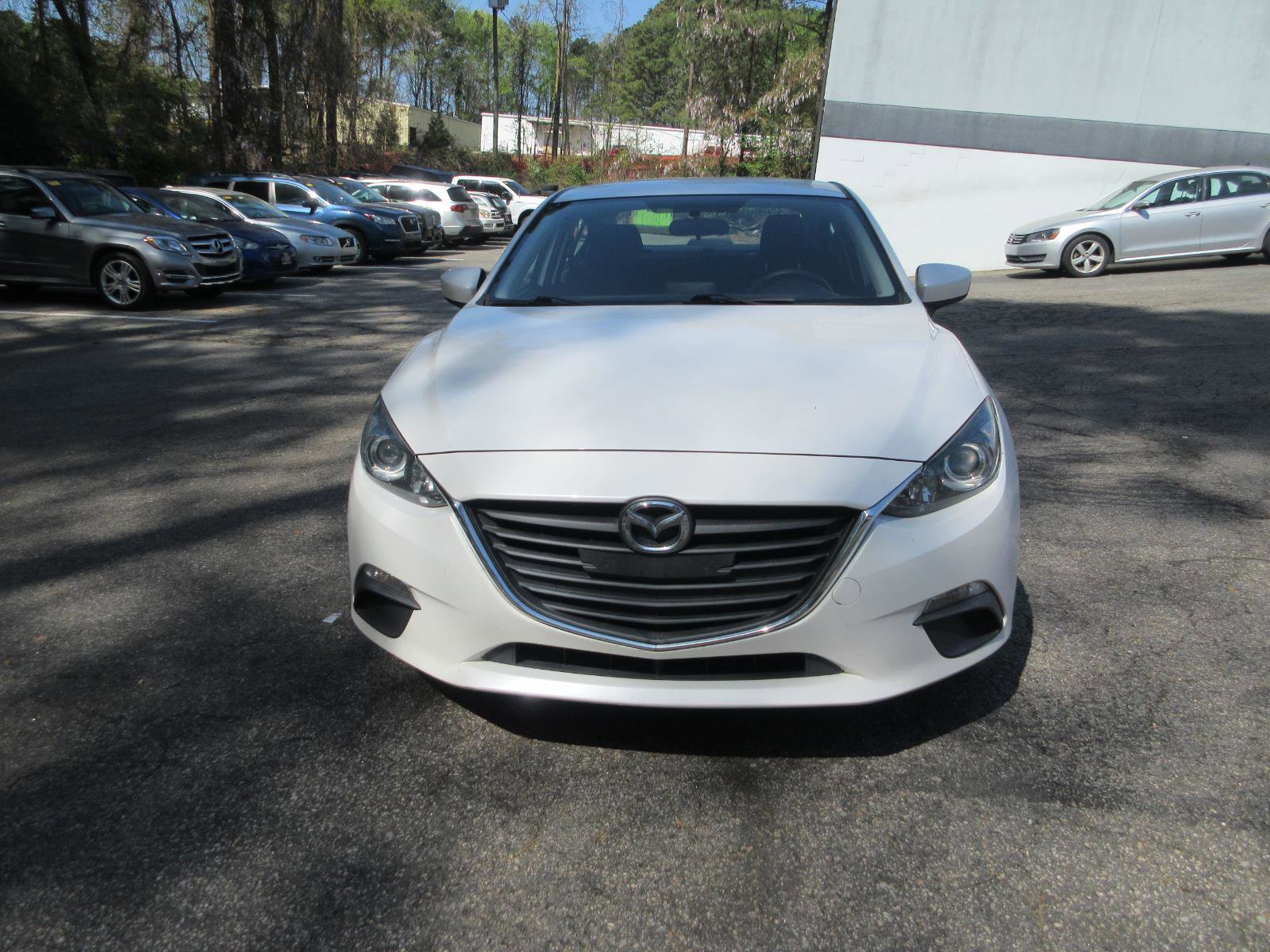 Used 2015 MAZDA MAZDA3 i Sport FWD image 2