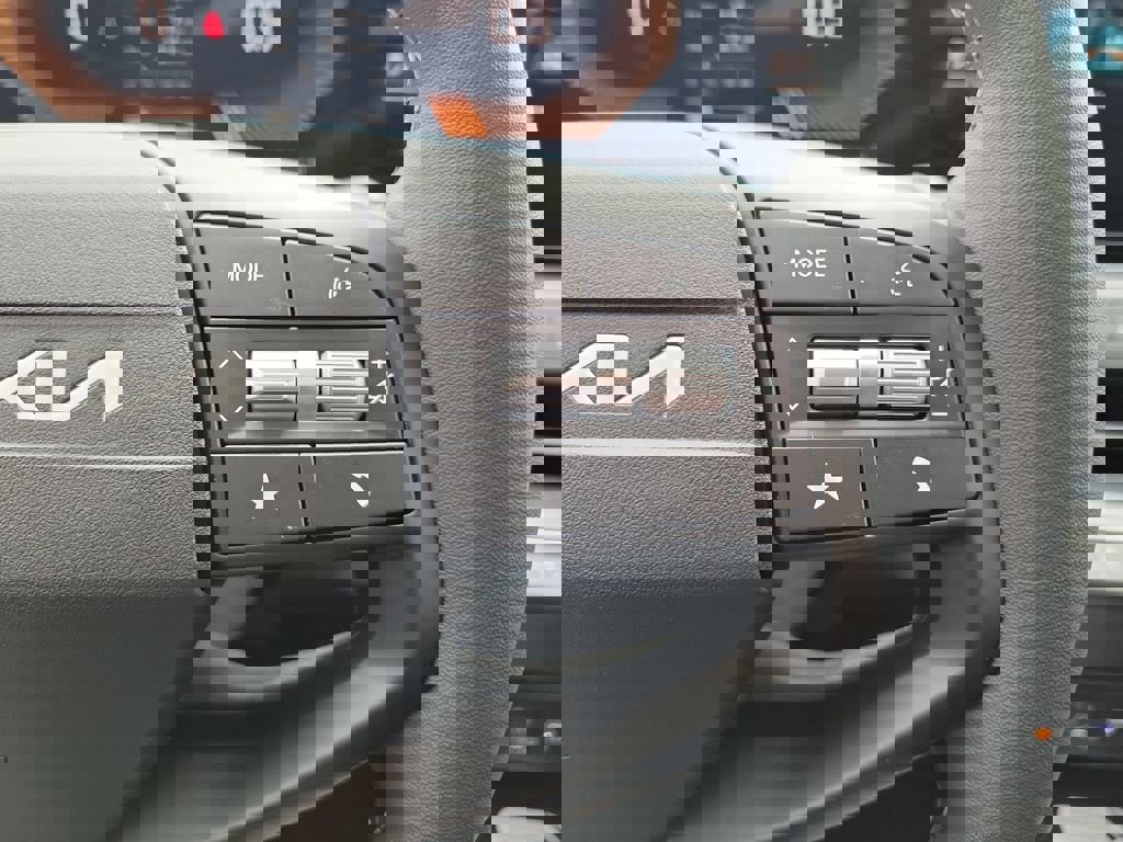 New 2026 Kia K4 EX image 26