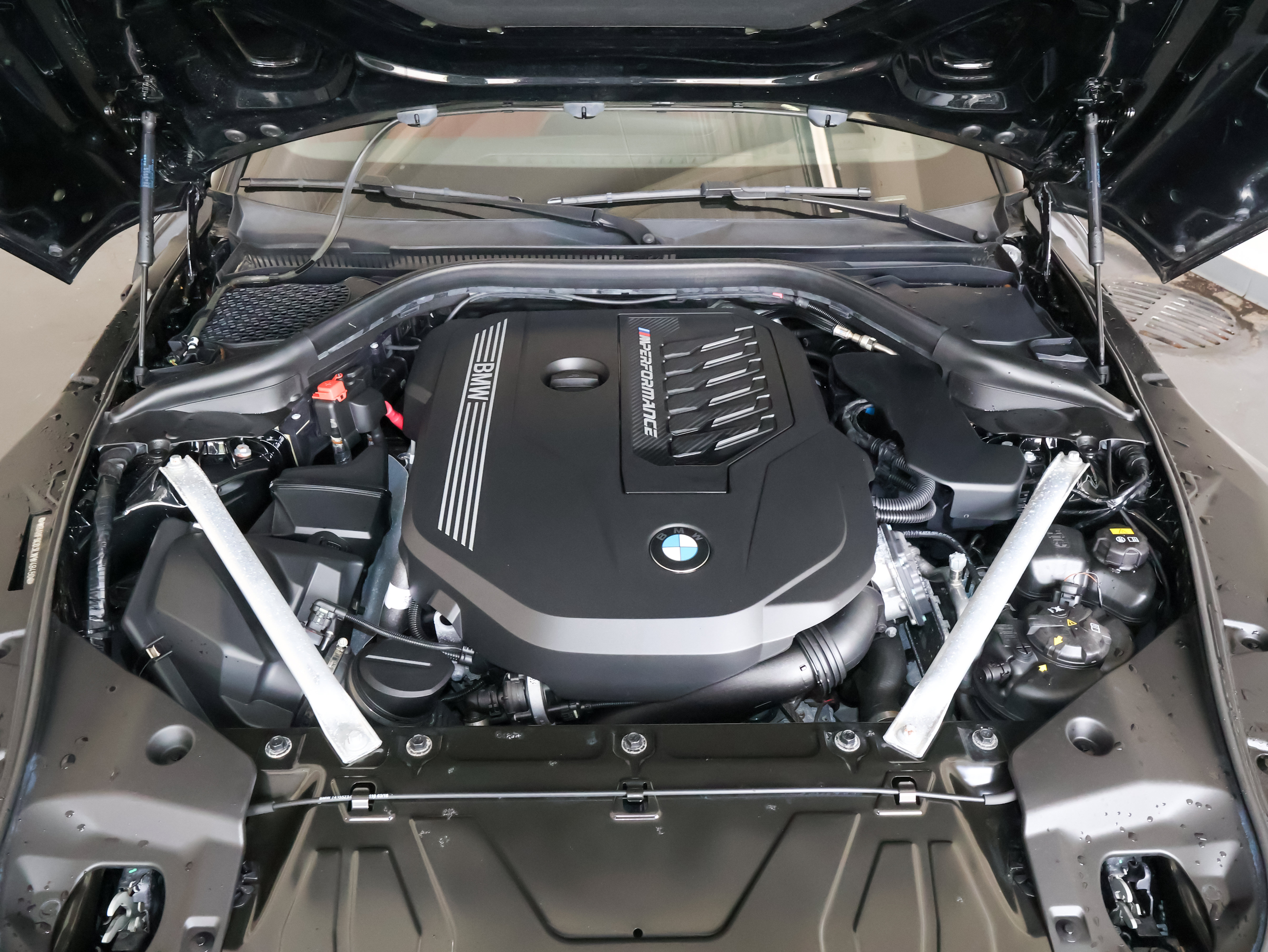 Used 2020 BMW Z4 M40i w/ Executive Package RWD image 48