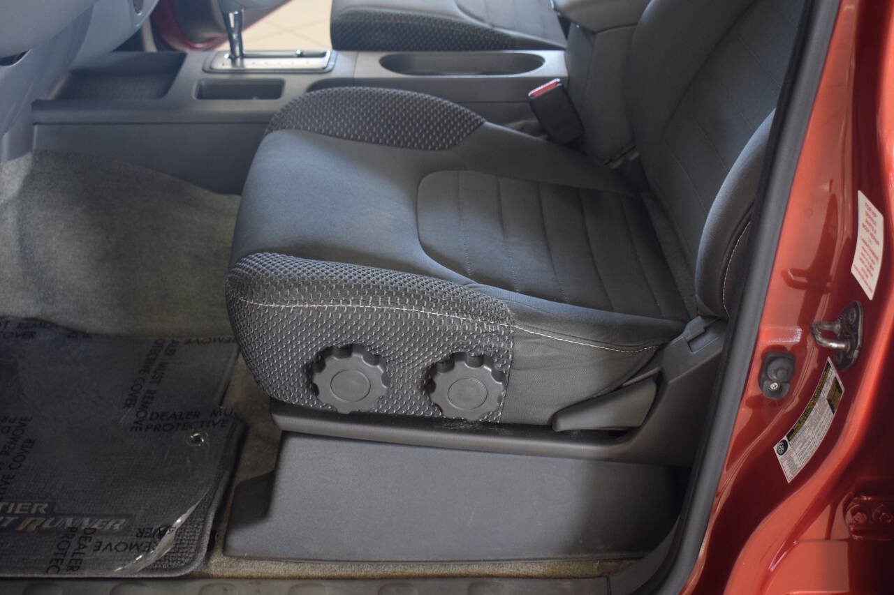 Used 2015 Nissan Frontier Desert Runner RWD image 64