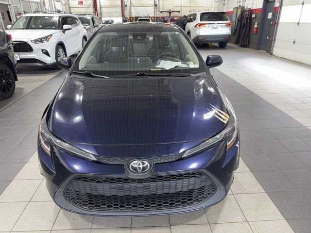 Used 2020 Toyota Corolla LE image 3