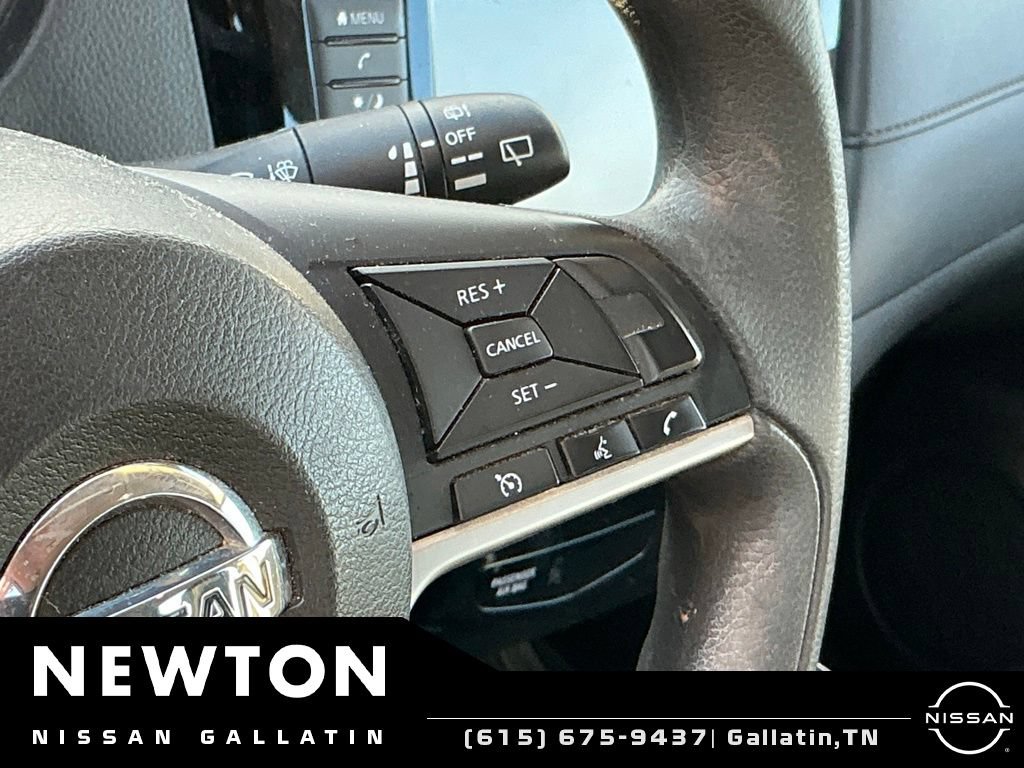 Used 2018 Nissan Rogue S FWD image 11