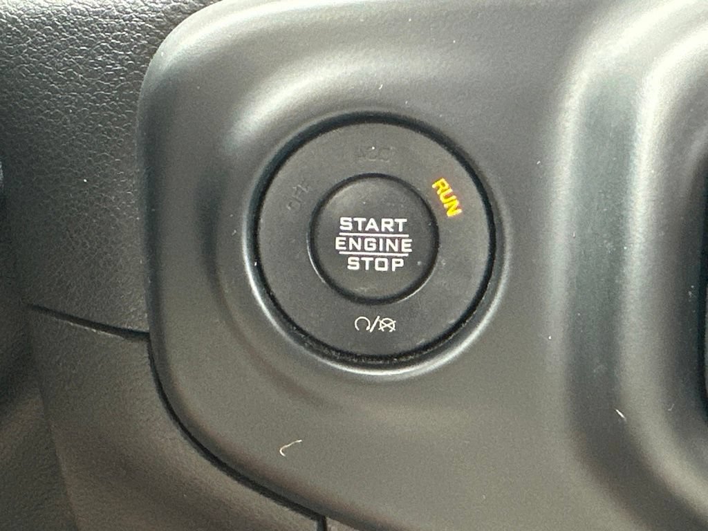 Used 2021 Jeep Wrangler Unlimited Sport AWD/4WD image 25