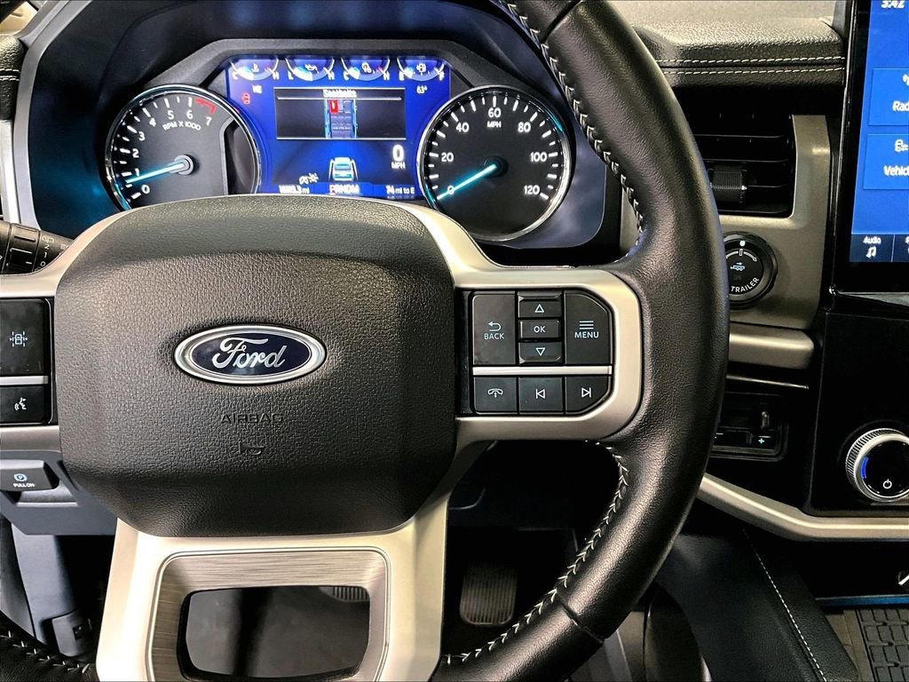 Used 2024 Ford Expedition XLT AWD/4WD image 25