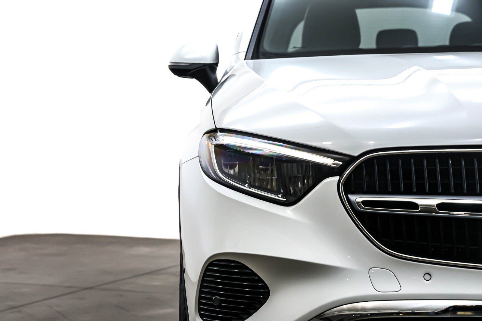 Certified 2025 Mercedes-Benz GLC 300 image 15