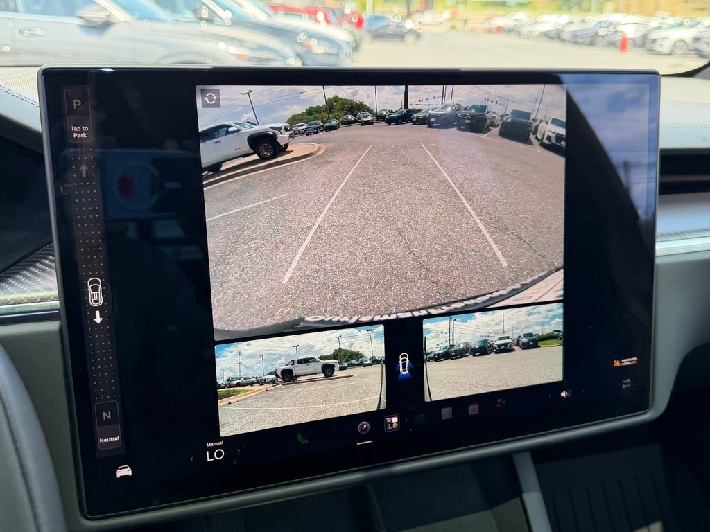 Used 2026 Tesla Model X Plaid AWD/4WD image 31