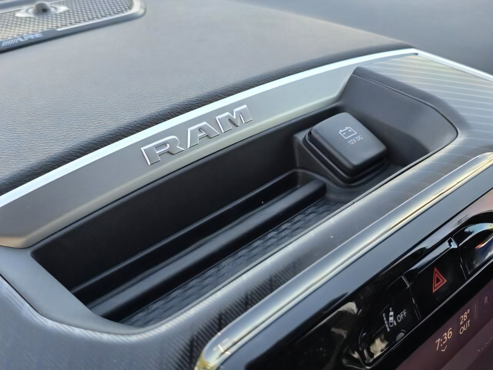 New 2026 RAM 1500 Big Horn AWD/4WD image 28