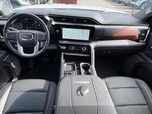 Certified 2025 GMC Sierra 2500 Denali w/ Max Trailering Package image 10