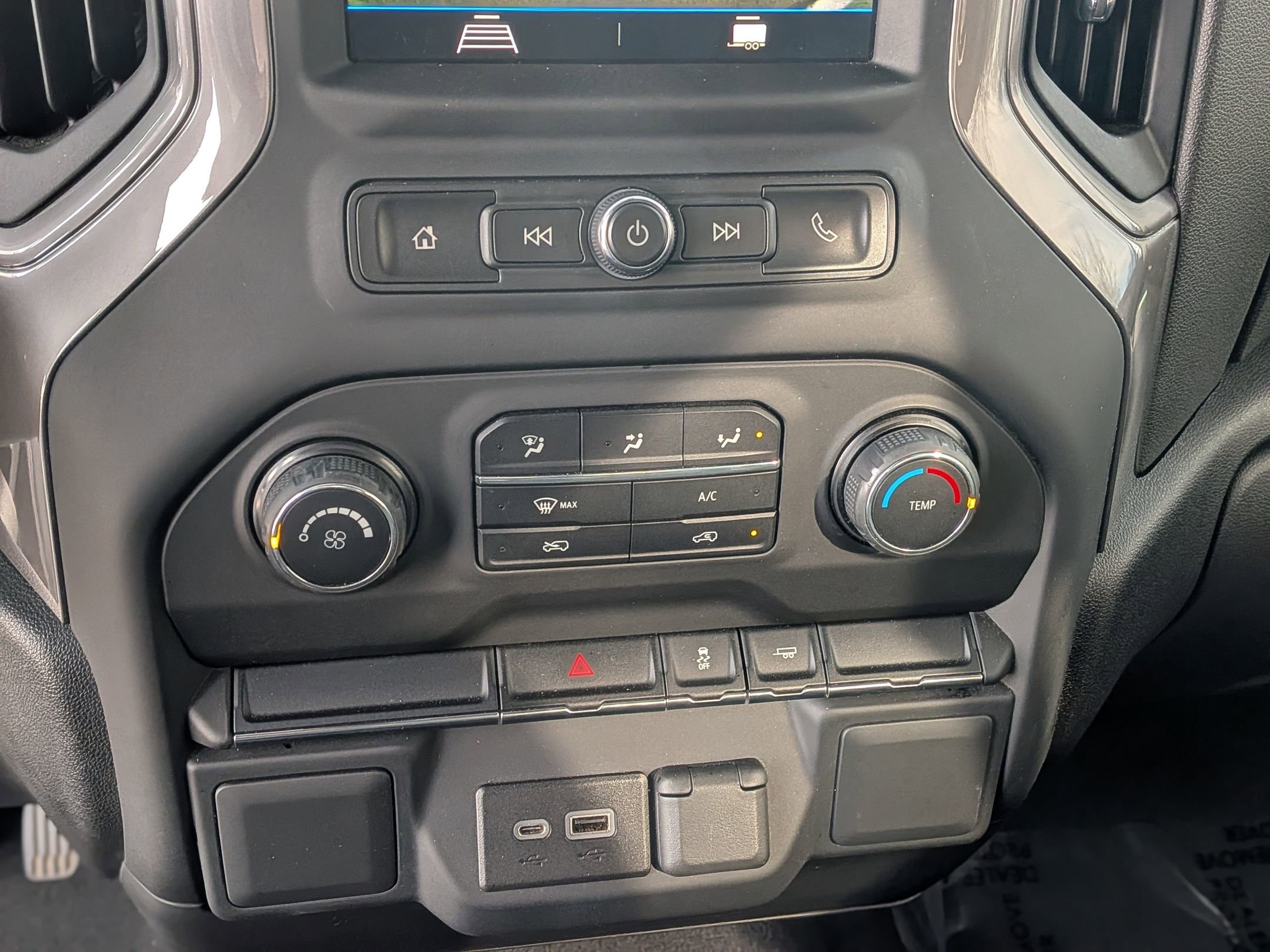 Certified 2022 Chevrolet Silverado 2500 W/T image 29