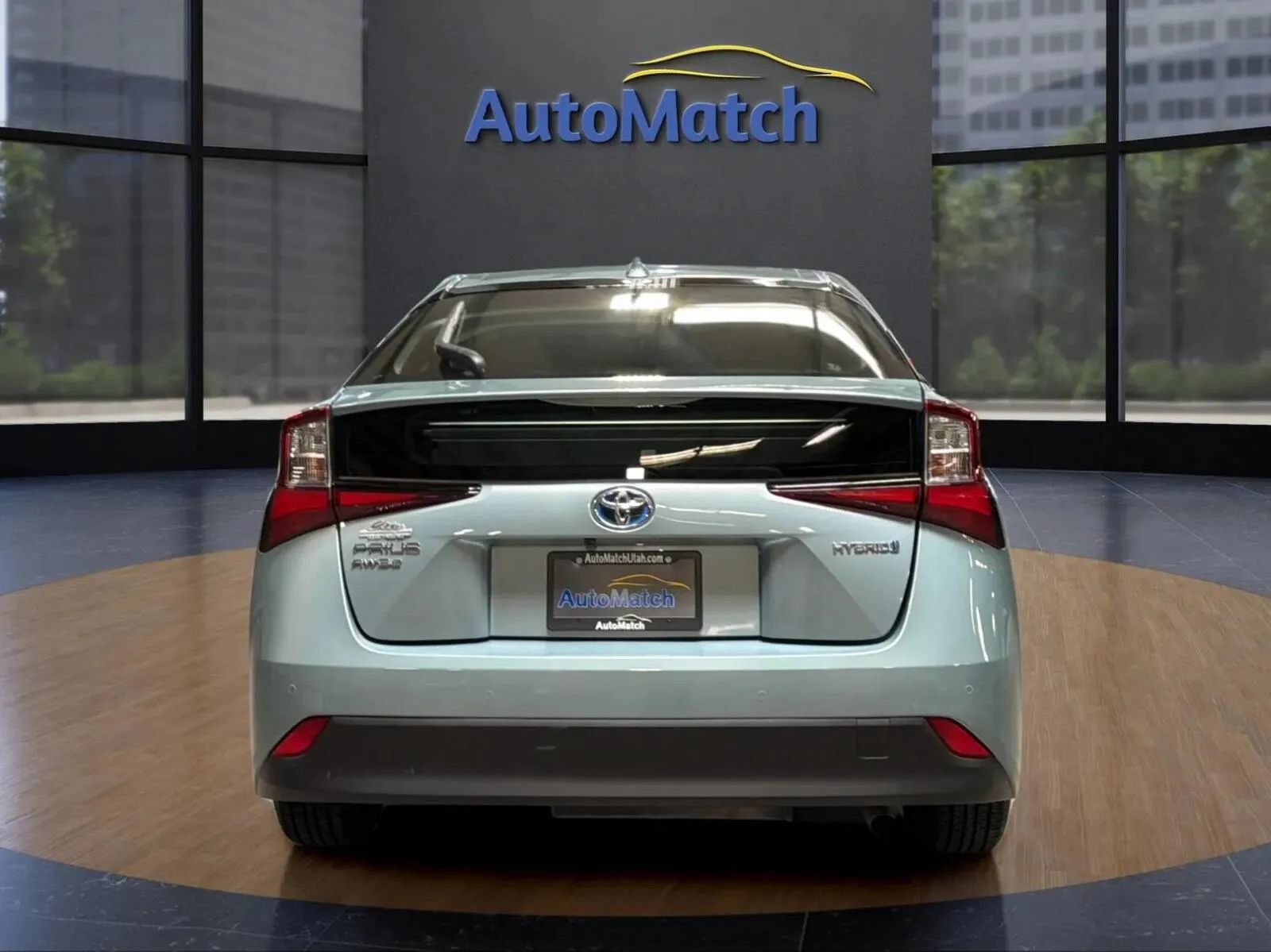 Used 2021 Toyota Prius LE AWD/4WD image 10
