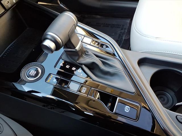 Used 2024 Kia Niro EX Touring image 25