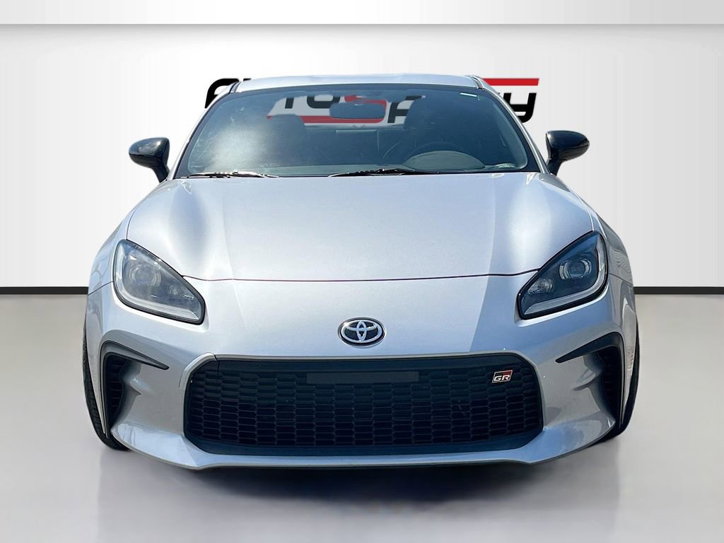 Used 2023 Toyota GR86 Premium w/ ALL Weather Mat Package (TMS) image 2