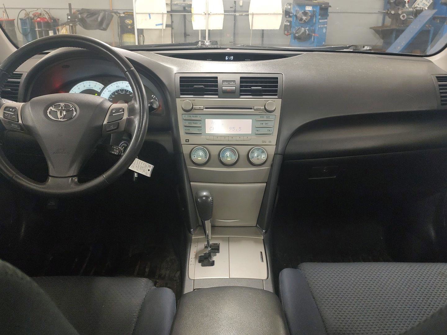 Used 2007 Toyota Camry CE FWD image 15