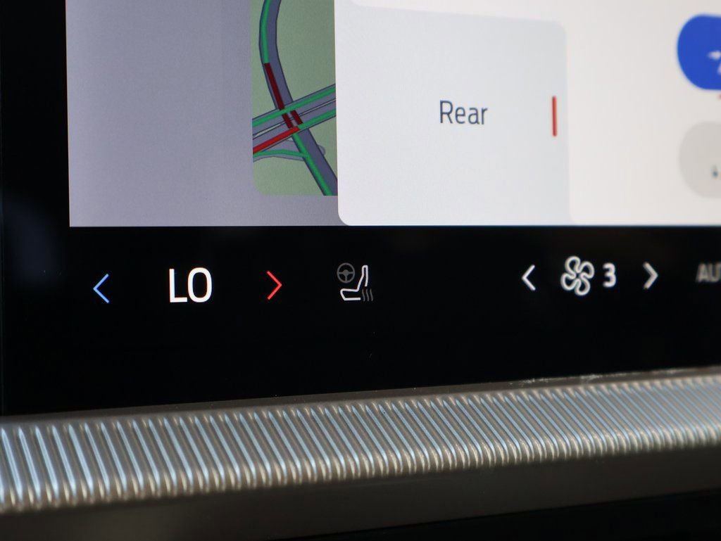 New 2026 Ford Explorer Active w/ Active Comfort Package image 38