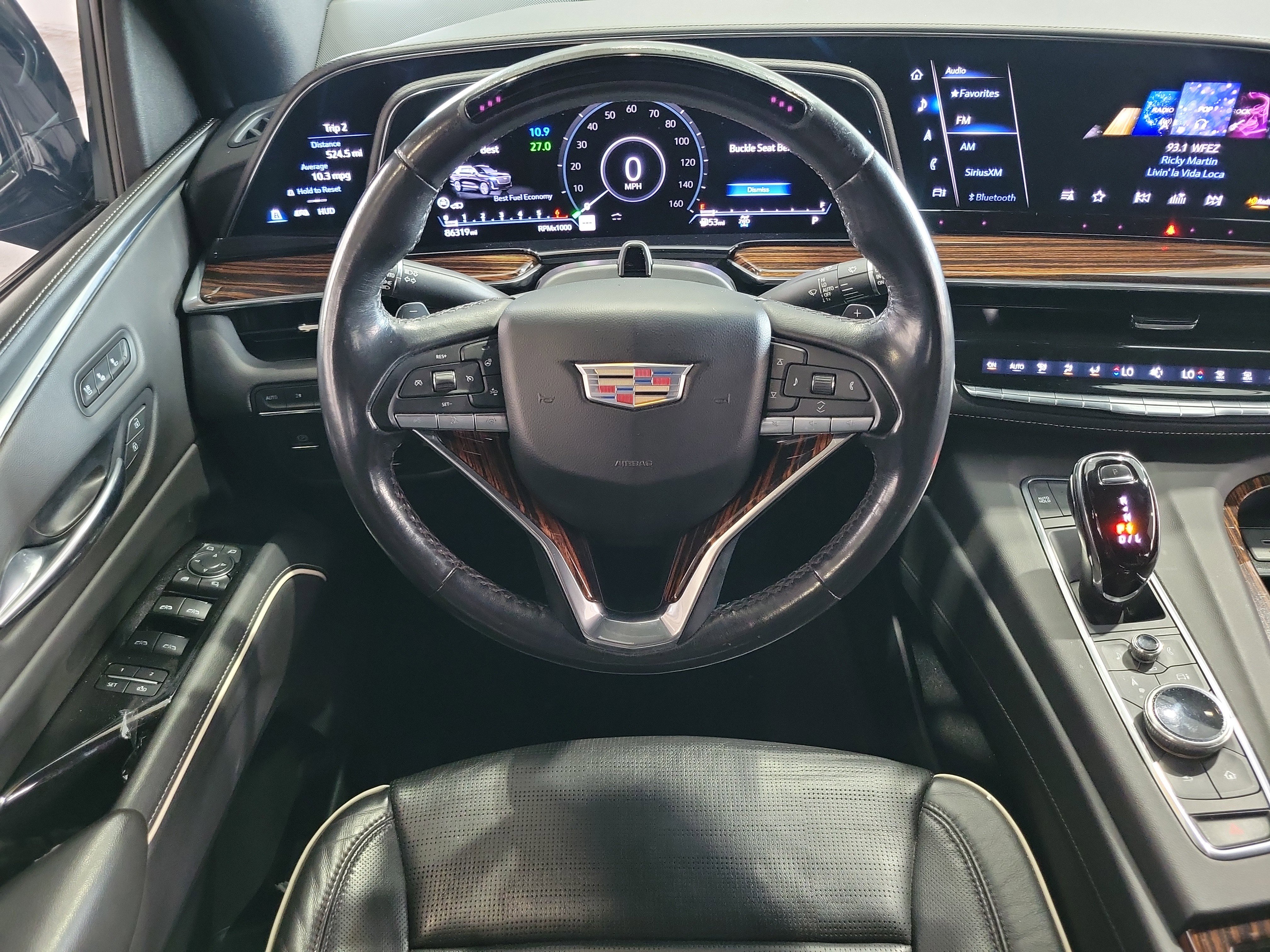 Used 2022 Cadillac Escalade ESV Premium Luxury w/ Performance Package AWD/4WD image 13