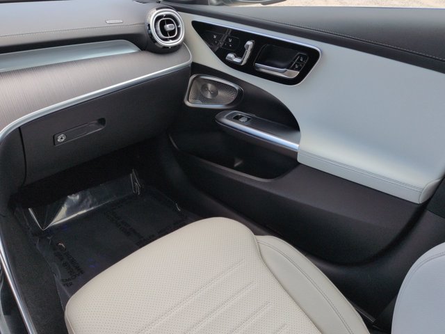 Used 2026 Mercedes-Benz C 300 Sedan image 16