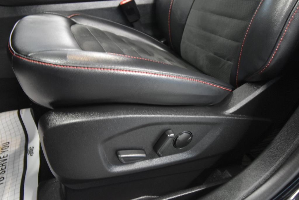 Used 2024 Ford Edge ST-Line AWD/4WD image 6