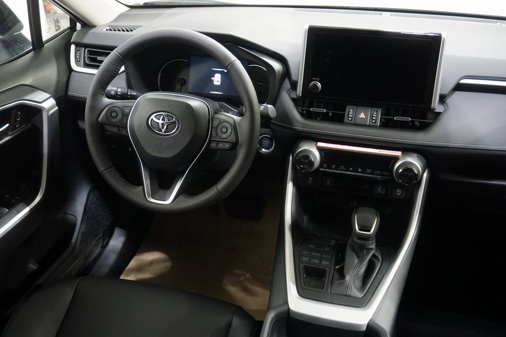 New 2025 Toyota RAV4 XLE Premium image 31