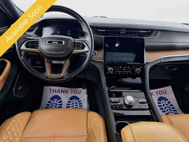 Used 2022 Jeep Grand Cherokee L Summit w/ Luxury Tech Group V AWD/4WD image 22