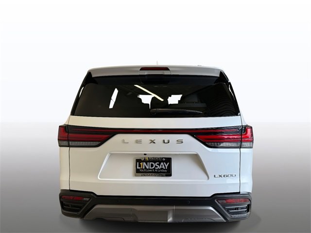 Used 2023 Lexus LX 600 4WD w/ Luxury Package image 11