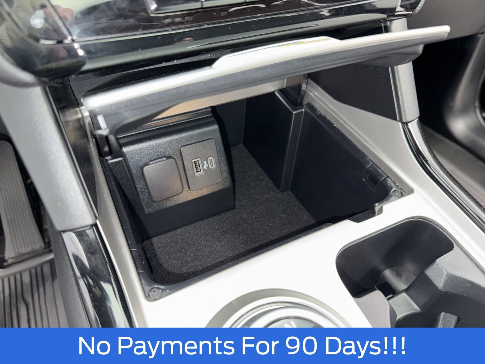 Used 2023 Ford Explorer ST image 19