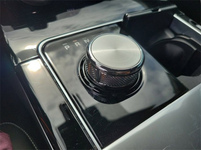 Used 2020 Land Rover Range Rover Velar SV Autobiography Dynamic image 30