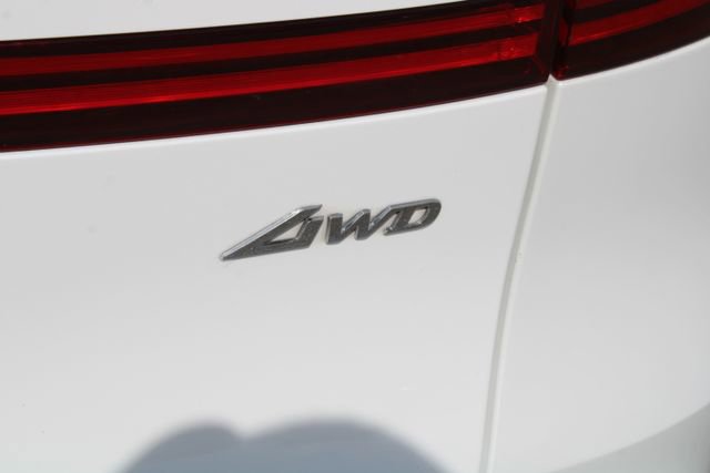 Used 2022 Genesis GV70 2.5T w/ Select Package image 10