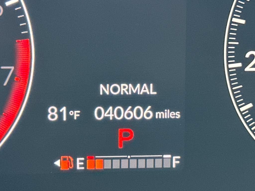 Used 2024 Honda Pilot Touring image 21