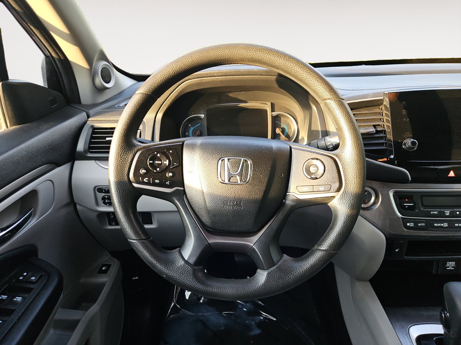 Used 2019 Honda Pilot EX image 12