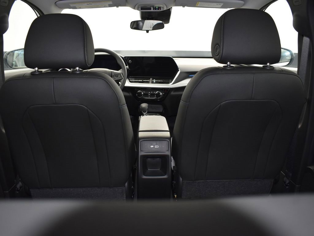 New 2026 Chevrolet Trax LT image 18