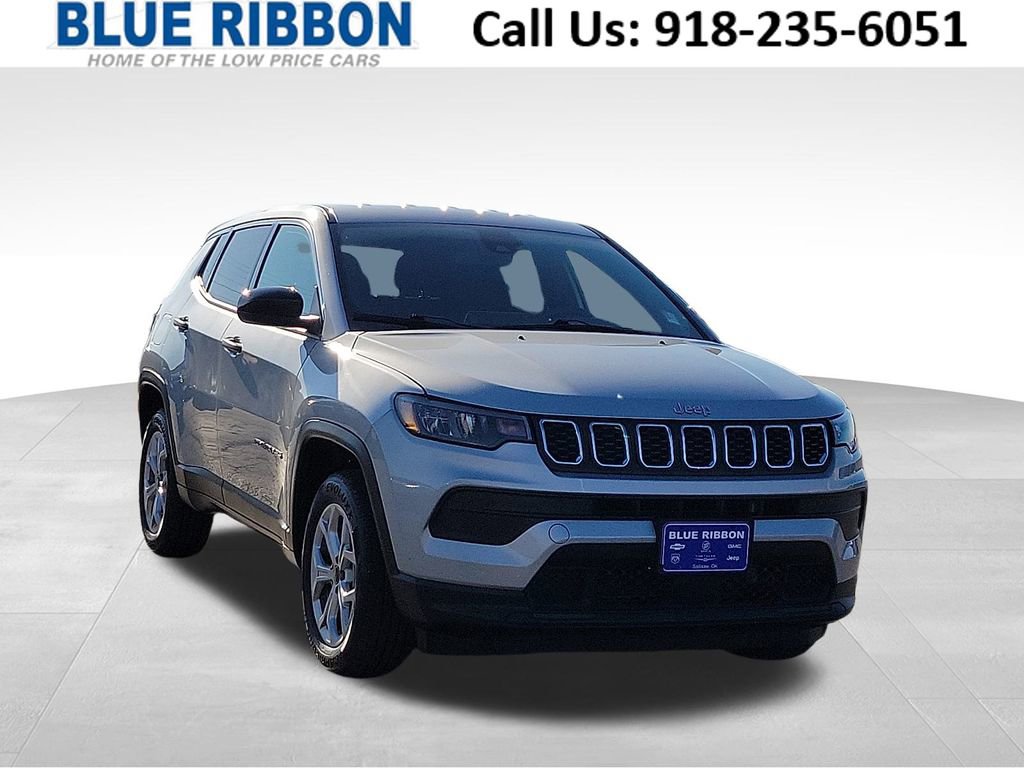 Used 2025 Jeep Compass Sport image 1