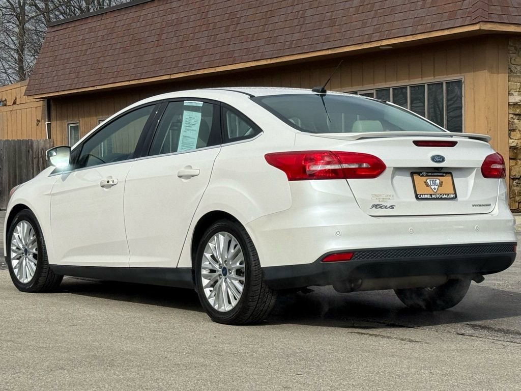 Used 2018 Ford Focus Titanium image 3