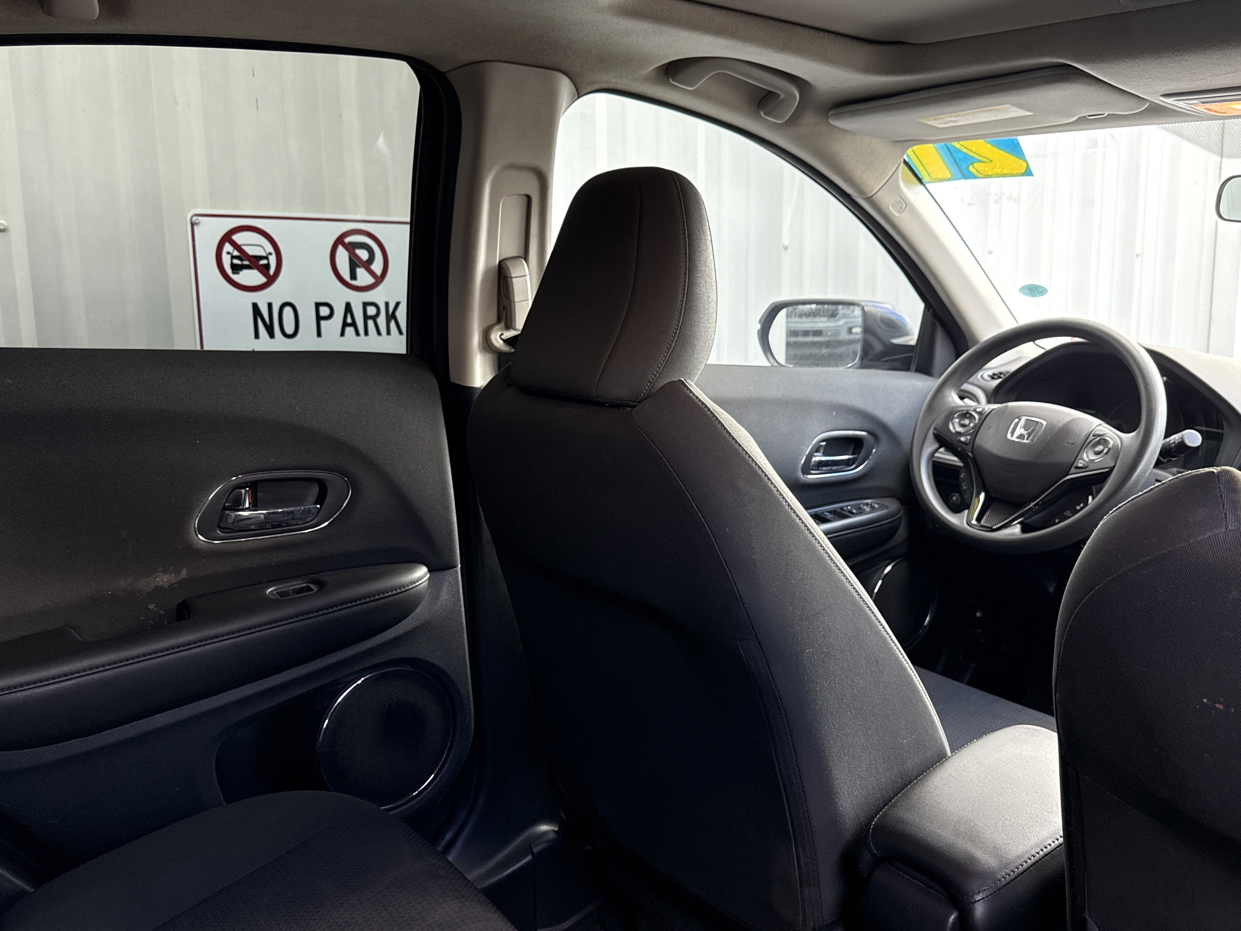 Used 2021 Honda HR-V EX image 32