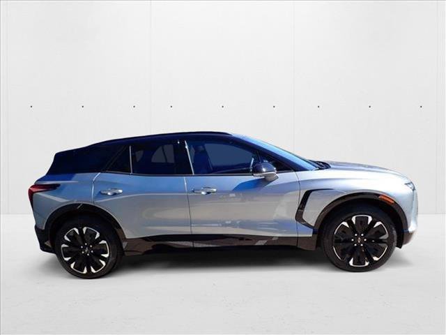 New 2025 Chevrolet Blazer EV RS w/ Super Cruise Package FWD image 6