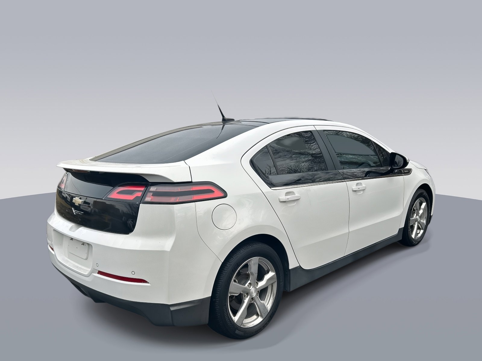 Used 2012 Chevrolet Volt Premium w/ Premium Trim Package image 3