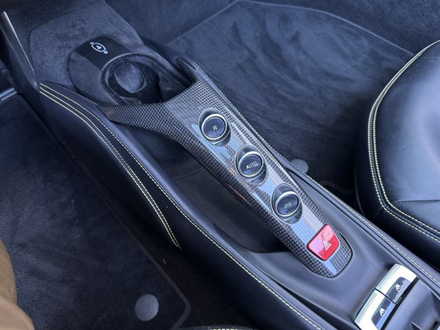 Used 2018 Ferrari 488 Spider RWD image 36