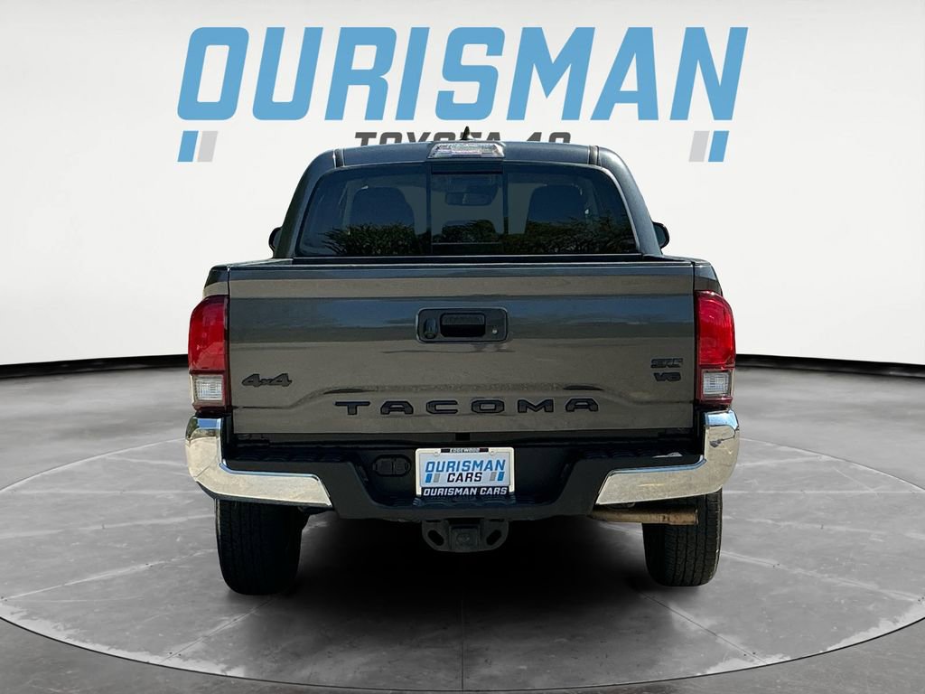 Used 2020 Toyota Tacoma SR5 AWD/4WD image 6
