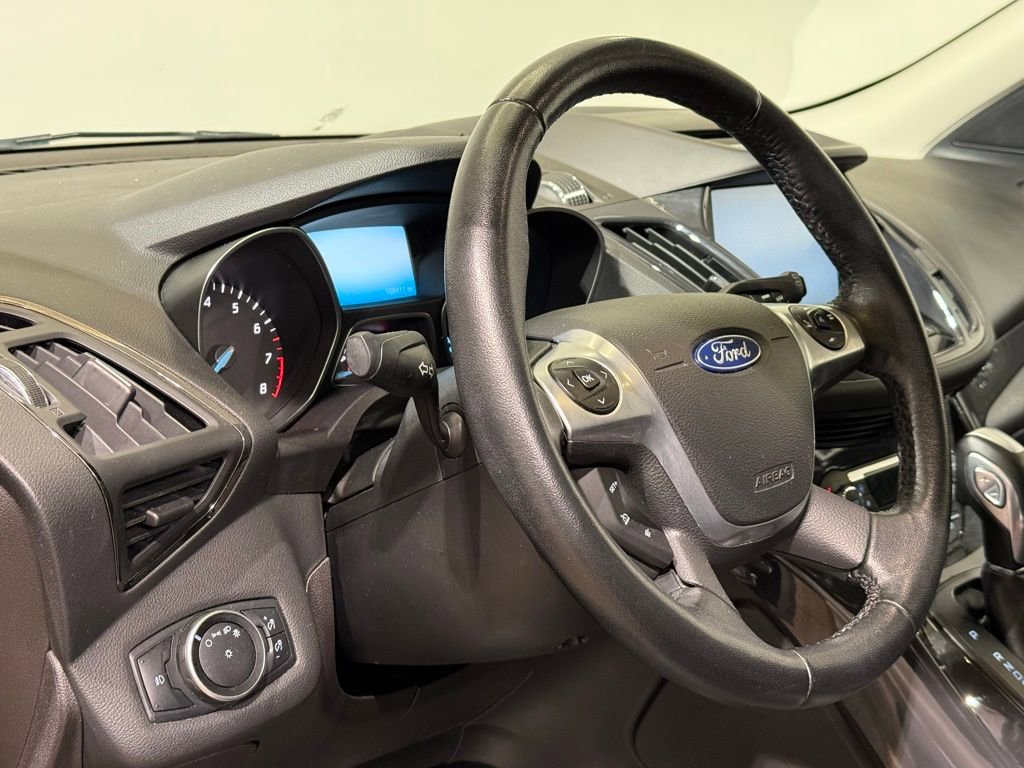 Used 2015 Ford Escape Titanium image 17