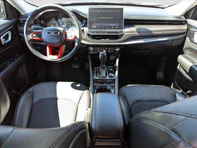 Used 2022 Jeep Compass Trailhawk w/ Trailhawk Convenience Group image 16