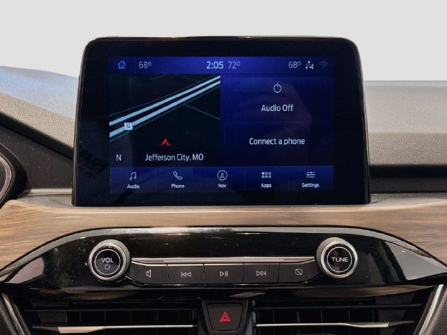 Used 2020 Ford Escape Titanium AWD/4WD image 16