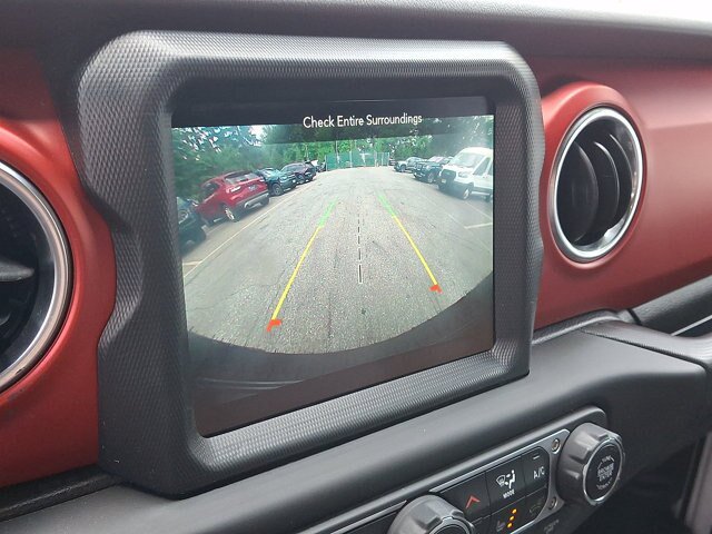 Used 2021 Jeep Wrangler Rubicon AWD/4WD image 5